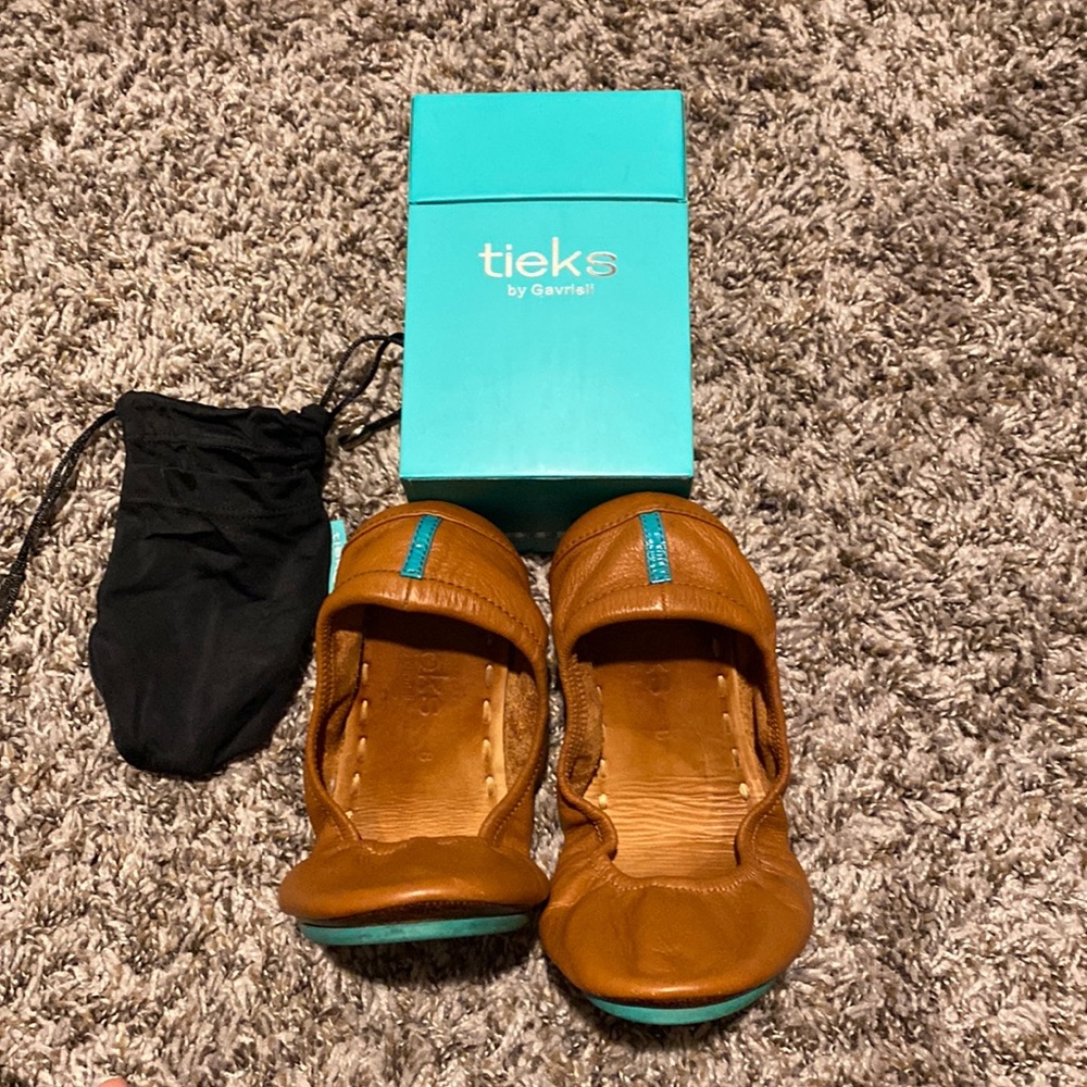 Tieks Chestnut Ballet flats